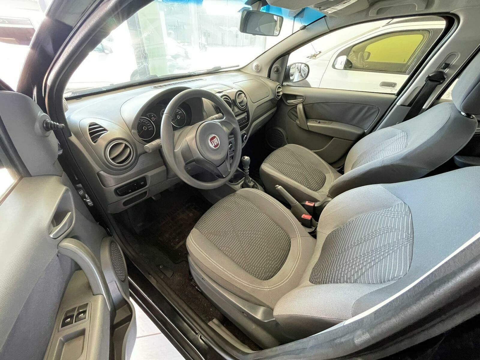 Imagem do veículo  FIAT PALIO ATTRACTIVE 1.0
